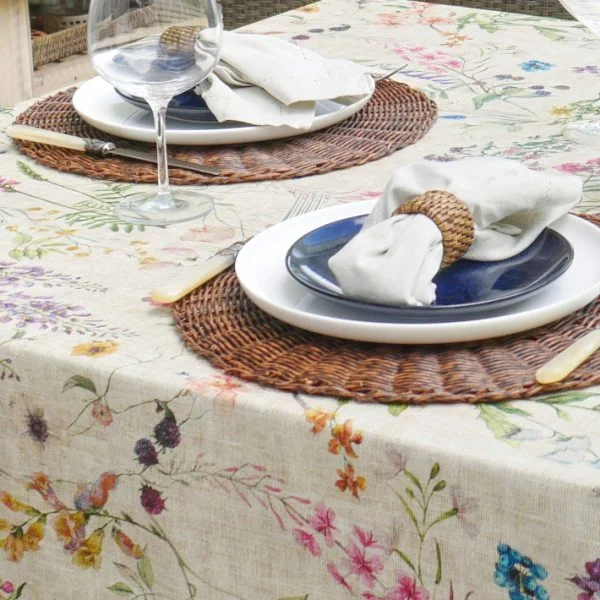 Stain Resistant Tablecloth – Posie Round 150cm